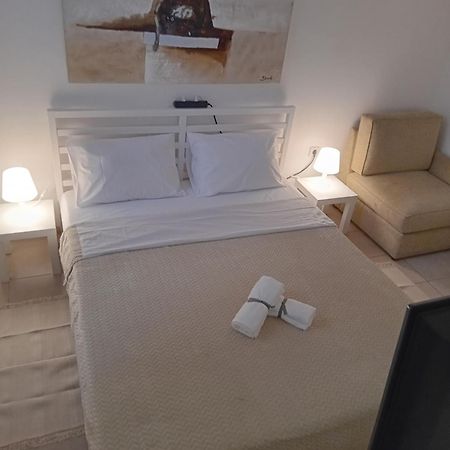 Vestige Basement Apartment Athens Ngoại thất bức ảnh