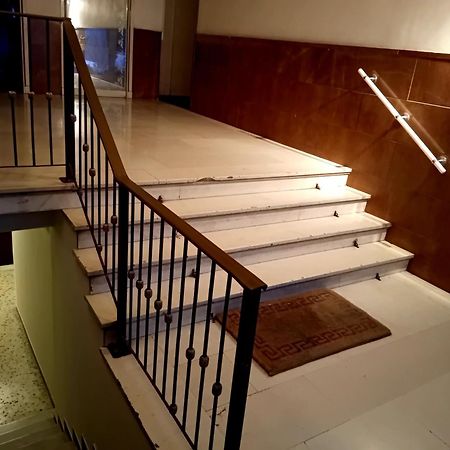 Vestige Basement Apartment Athens Ngoại thất bức ảnh